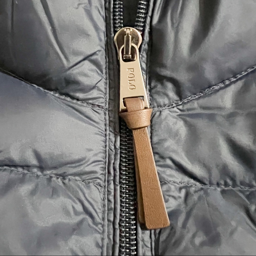 POLO RALPH LAUREN Water Repellent Packable Down Vest - Picture 11 of 15
